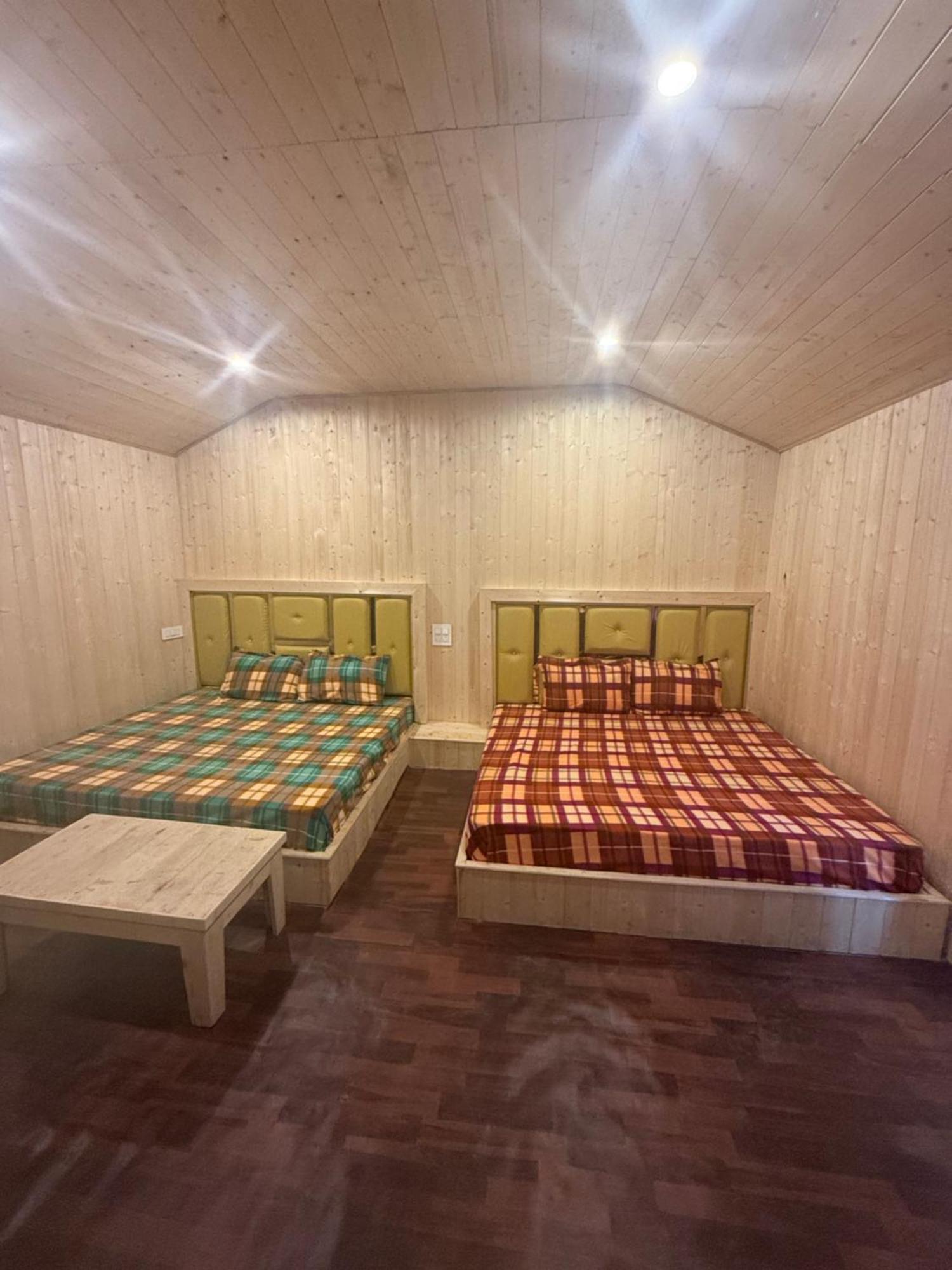 Lord Shiva Dimension Hotel Tosh Ngoại thất bức ảnh